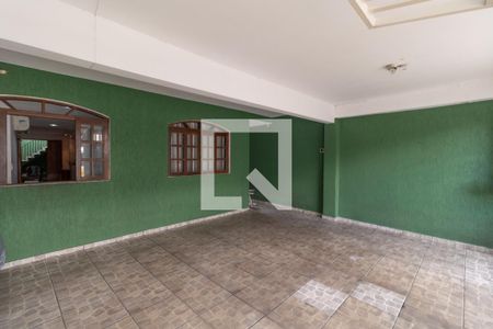 Casa para alugar com 200m², 3 quartos e 2 vagas Casa para alugar com 200m², 3 quartos e 2 vagasGaragem