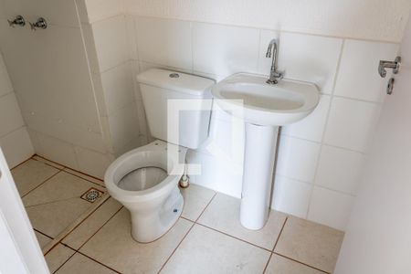Apartamento para alugar com 48m², 2 quartos e 1 vaga Apartamento para alugar com 48m², 2 quartos e 1 vagaBanheiro