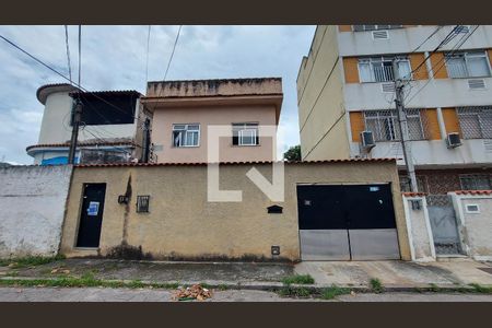 Fachada da Casa de casa à venda com 4 quartos, 200m² em Encantado, Rio de Janeiro