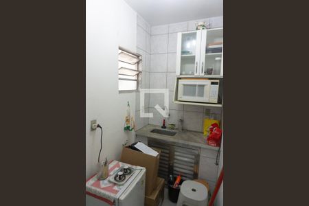 Cozinha de kitnet/studio para alugar com 0 quarto, 23m² em Bela Vista, São Paulo