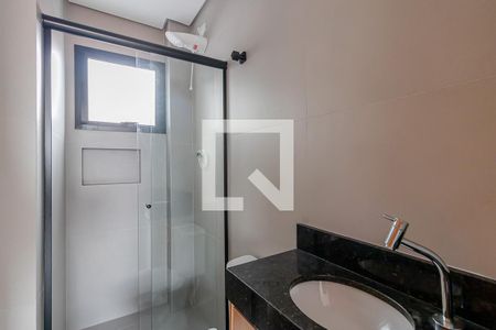 Banheiro  de apartamento para alugar com 1 quarto, 28m² em Vila Moinho Velho, São Paulo