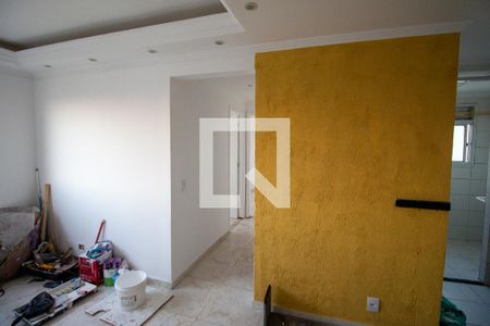 Sala de apartamento para alugar com 2 quartos, 44m² em Vila Nova Curuçá, São Paulo