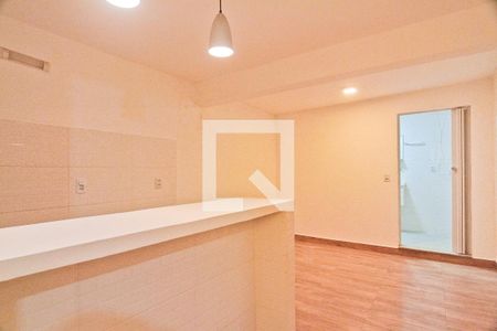 Kitnet de casa para alugar com 1 quarto, 18m² em Jardim Peri, São Paulo