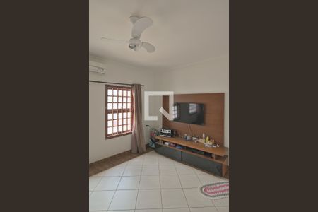 Sala 1 de casa para alugar com 3 quartos, 90m² em Cidade Universitária, Campinas