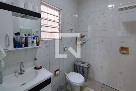 Banheiro suíte de casa à venda com 3 quartos, 106m² em Jardim Eulina, Campinas