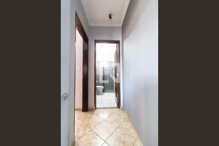 Corredor de casa à venda com 2 quartos, 100m² em Vila Barbosa, São Paulo