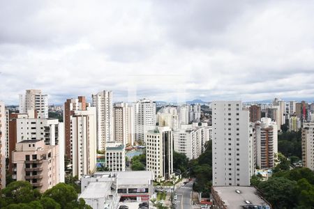 Vista de apartamento para alugar com 4 quartos, 192m² em Vila Suzana, São Paulo