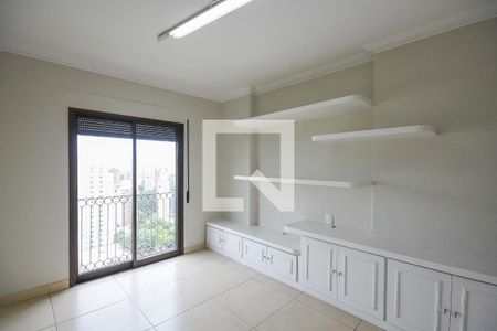 Sala de tv de apartamento para alugar com 4 quartos, 192m² em Vila Suzana, São Paulo