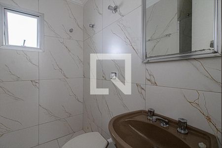 banheiro social_1 de apartamento para alugar com 2 quartos, 70m² em Cambuci, São Paulo