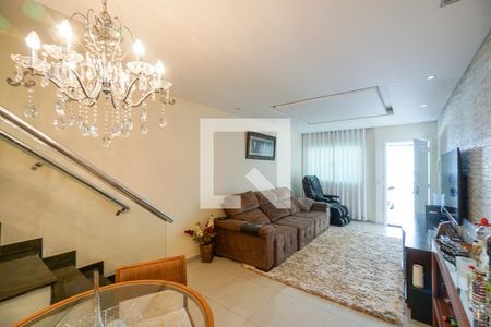 Sala de estar de casa à venda com 2 quartos, 120m² em Vila Carrão, São Paulo
