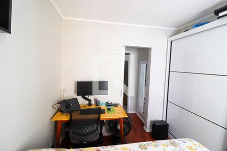 Quarto 1 de apartamento para alugar com 1 quarto, 45m² em Parque São Jorge, São Paulo