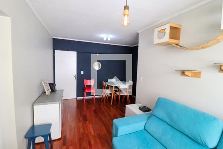 Sala de TV de apartamento para alugar com 1 quarto, 45m² em Parque São Jorge, São Paulo