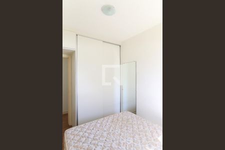 Quarto de apartamento para alugar com 2 quartos, 50m² em Jardim Ismenia, São José dos Campos