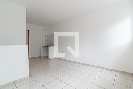 Sala de apartamento para alugar com 1 quarto, 33m² em Vila Santa Teresa, São Paulo