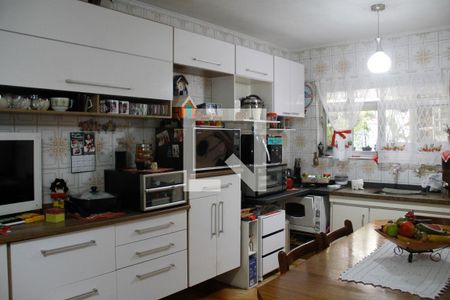 Casa à venda com 87m², 2 quartos e 2 vagas Casa à venda com 87m², 2 quartos e 2 vagasCozinha