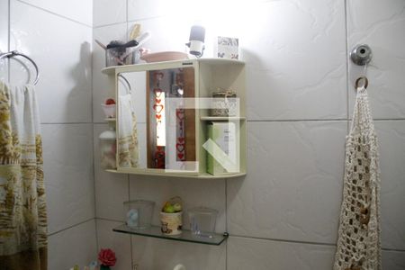 Casa à venda com 87m², 2 quartos e 2 vagas Casa à venda com 87m², 2 quartos e 2 vagasBanheiro da Suíte