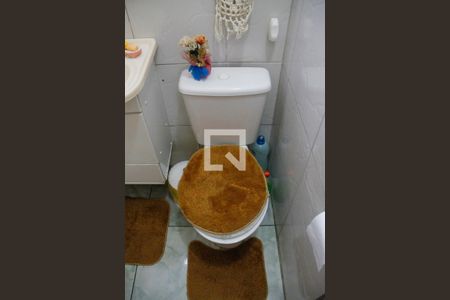 Casa à venda com 87m², 2 quartos e 2 vagas Casa à venda com 87m², 2 quartos e 2 vagasBanheiro da Suíte