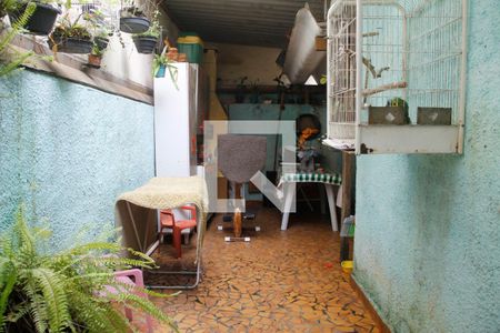 Casa à venda com 87m², 2 quartos e 2 vagas Casa à venda com 87m², 2 quartos e 2 vagasQuintal