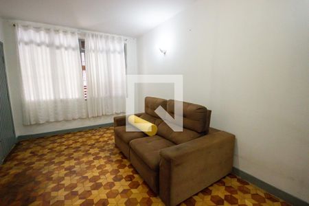Sala de casa à venda com 3 quartos, 125m² em Vila Romano, São Paulo