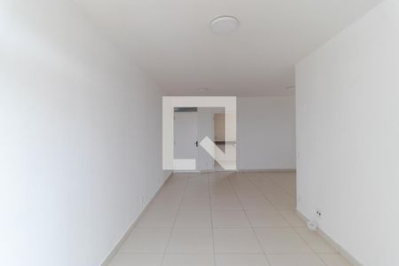 Salas de apartamento para alugar com 3 quartos, 110m² em Vila Industrial, Campinas