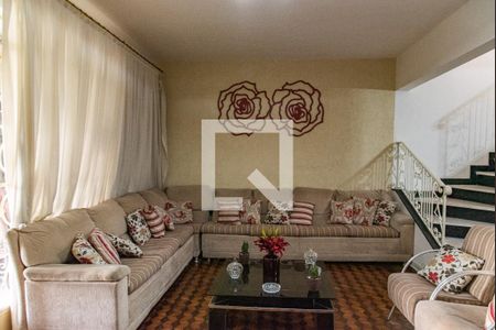 Sala de casa para alugar com 7 quartos, 525m² em Vila Monumento, São Paulo