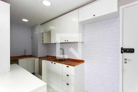 Cozinha de apartamento para alugar com 2 quartos, 34m² em Chácara Califórnia, São Paulo