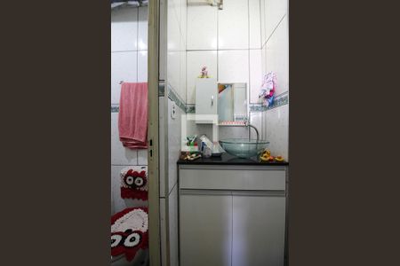 Banheiro Social de apartamento para alugar com 2 quartos, 45m² em Ferrazópolis, São Bernardo do Campo