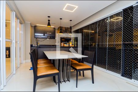 Varanda Gourmet de apartamento à venda com 3 quartos, 154m² em Jardim Flor da Montanha, Guarulhos