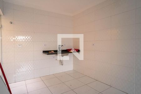 Sala/Cozinha de casa de condomínio para alugar com 2 quartos, 71m² em Vila Paranagua, São Paulo