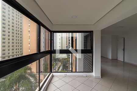 Varanda de apartamento à venda com 3 quartos, 127m² em Vila Nova Conceição, São Paulo