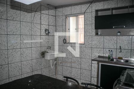 Cozinha e Área de Serviço de apartamento para alugar com 2 quartos, 52m² em Cabula, Salvador