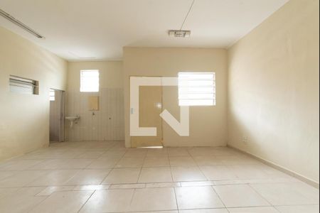 Kitnet de casa para alugar com 1 quarto, 40m² em Vila Brasílio Machado, São Paulo