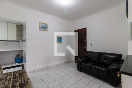 Sala de apartamento para alugar com 3 quartos, 134m² em Nova Mirim, Praia Grande