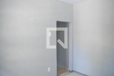 Sala de casa para alugar com 1 quarto, 36m² em Califórnia, Nova Iguaçu