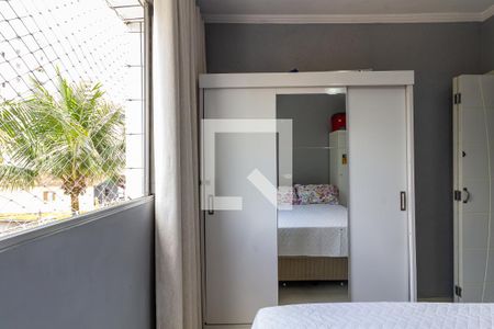 Detalhe do quarto de kitnet/studio para alugar com 1 quarto, 36m² em Mirim, Praia Grande