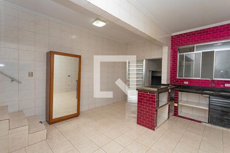 Cozinha  de casa à venda com 3 quartos, 200m² em Jardim Miriam, São Paulo