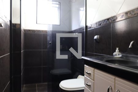 Banheiro da Suíte de casa à venda com 3 quartos, 100m² em Mirandópolis, São Paulo
