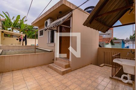 Quintal de kitnet/studio para alugar com 1 quarto, 30m² em Vila Guarani (z Sul), São Paulo