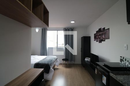 Apartamento para alugar com 19m², 1 quarto e sem vagaSala e Cozinha 