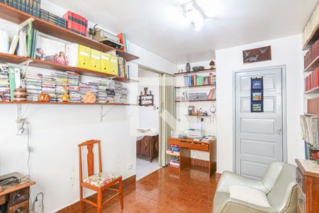 Biblioteca de casa para alugar com 3 quartos, 350m² em Vila Campesina, Osasco