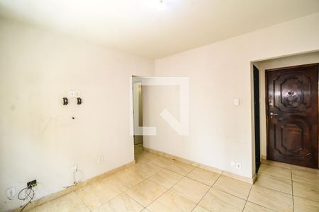 Sala de apartamento para alugar com 2 quartos, 27m² em Irajá, Rio de Janeiro