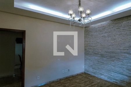 Sala 1 de casa à venda com 3 quartos, 250m² em Regina (barreiro), Contagem