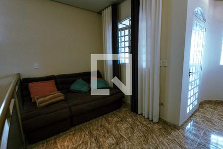 Sala 2 de casa à venda com 3 quartos, 250m² em Regina (barreiro), Contagem