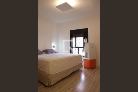Quarto Suíte 1 detalhe de apartamento para alugar com 4 quartos, 150m² em Vila Suzana, São Paulo
