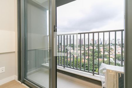 Varanda de kitnet/studio para alugar com 1 quarto, 25m² em Brooklin Paulista, São Paulo