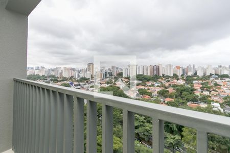 Varanda de kitnet/studio para alugar com 1 quarto, 25m² em Brooklin Paulista, São Paulo