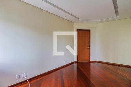 Sala de apartamento à venda com 1 quarto, 44m² em Santa Efigênia, Belo Horizonte