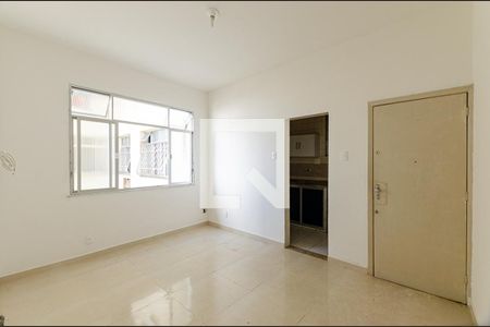 Sala de apartamento para alugar com 1 quarto, 37m² em Centro, Niterói