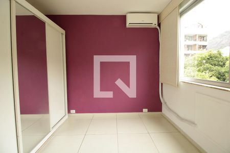 Quarto 1 de apartamento para alugar com 2 quartos, 67m² em Botafogo, Rio de Janeiro