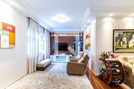 Sala de casa à venda com 4 quartos, 280m² em Campo Grande, São Paulo